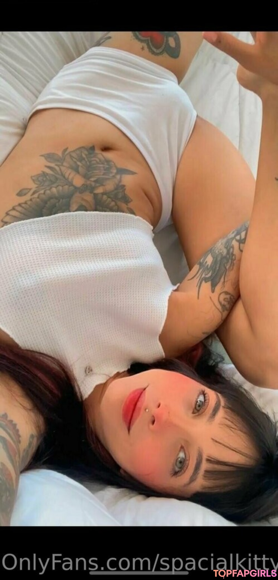 Foto desnuda filtrada de OnlyFans de Spacialkittyfree #15 Foto desnuda filtrada de OnlyFans de Spacialkittyfree #15