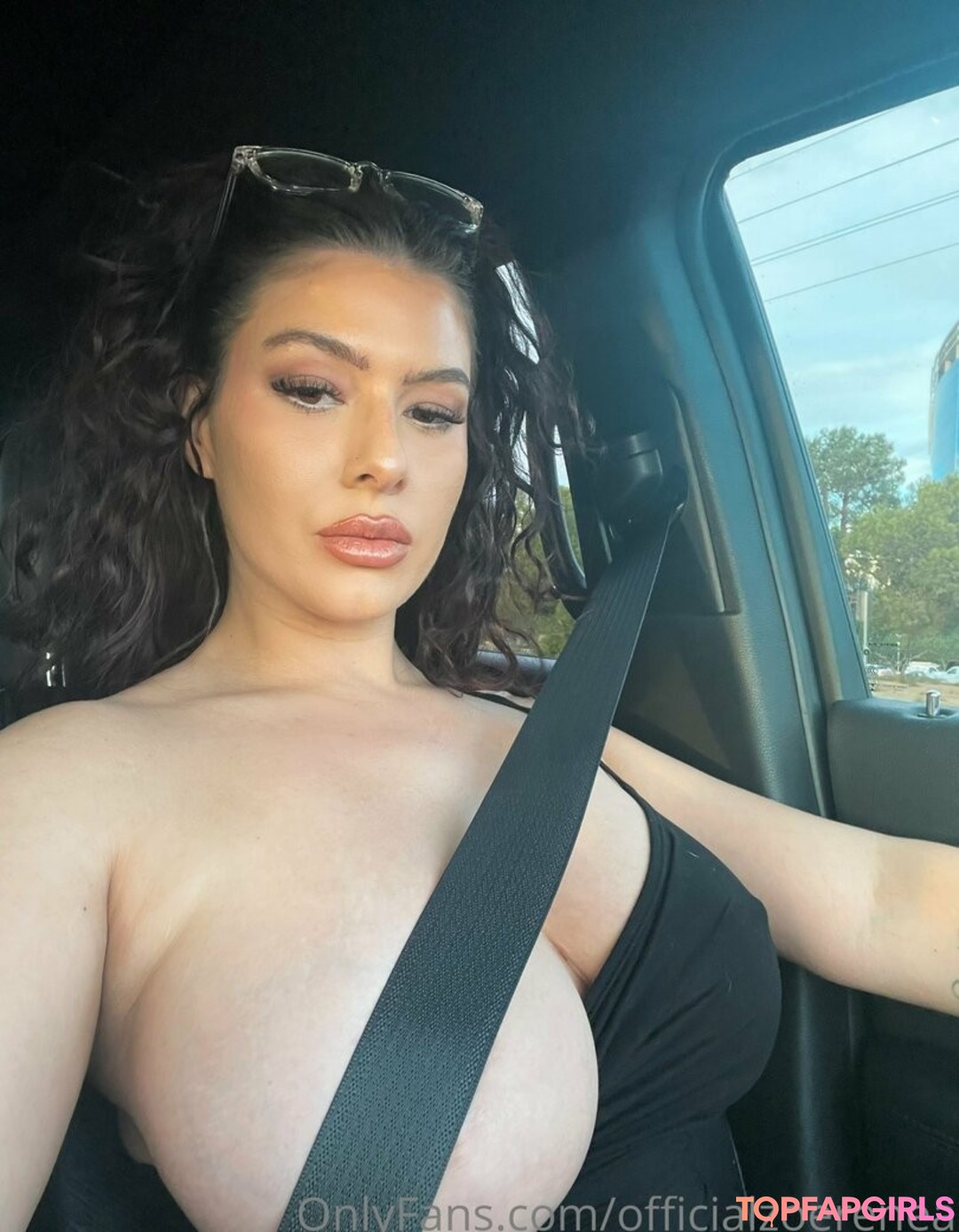 Foto desnuda filtrada de OnlyFans de Officialzoerenea #394 Foto desnuda filtrada de OnlyFans de Officialzoerenea #394