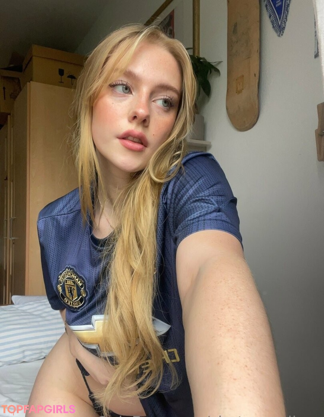 Foto desnuda filtrada de OnlyFans de Shutupmelissa #63 Foto desnuda filtrada de OnlyFans de Shutupmelissa #63