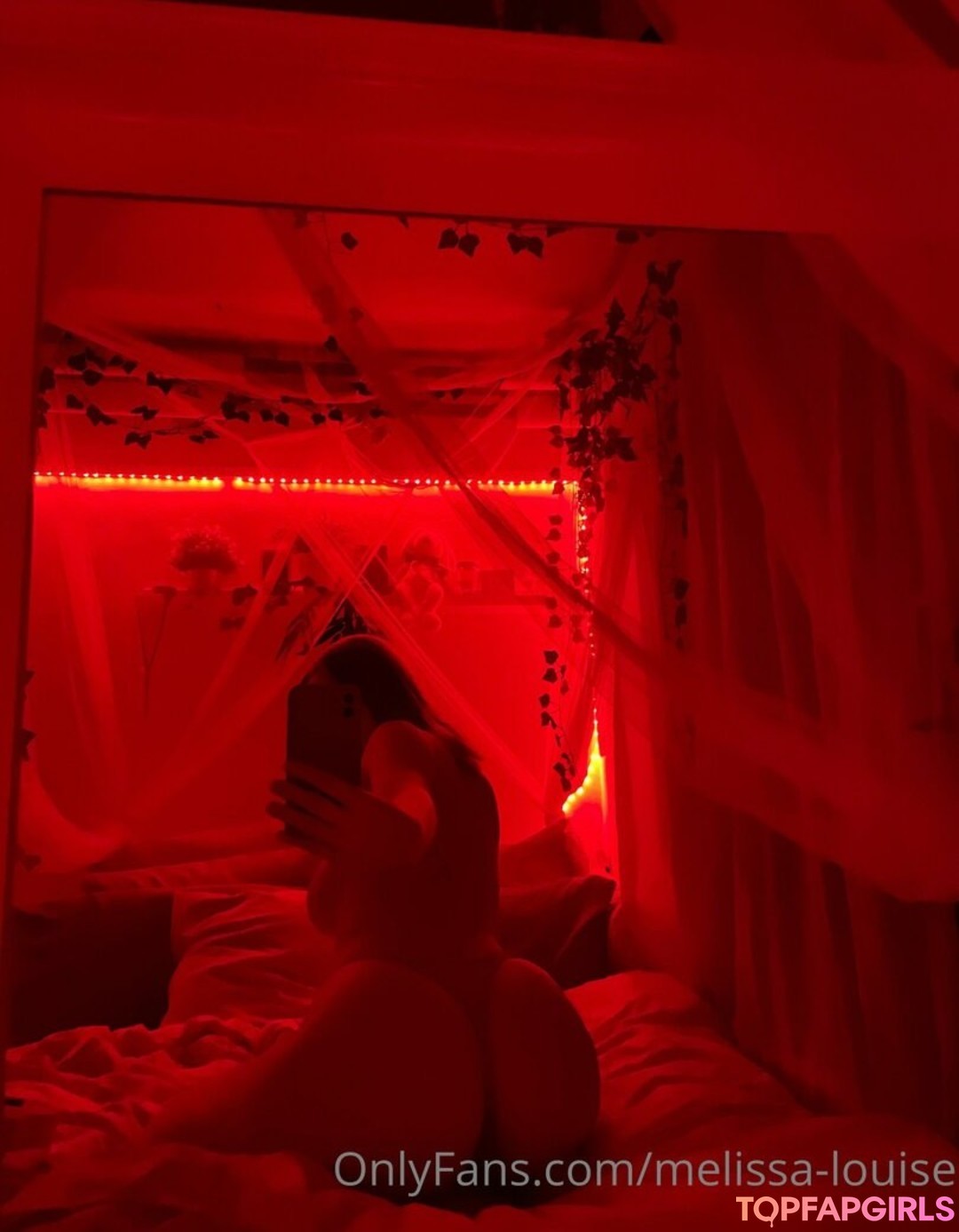 Foto desnuda filtrada de OnlyFans de Shutupmelissa #94 Foto desnuda filtrada de OnlyFans de Shutupmelissa #94