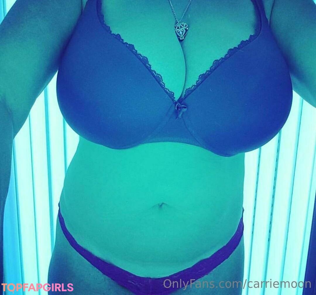 Foto desnuda filtrada de OnlyFans de Carriemoon #81 Foto desnuda filtrada de OnlyFans de Carriemoon #81