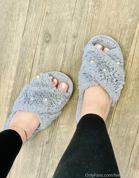 Feetgoddezz
