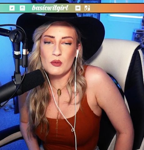 Basicwitgirl