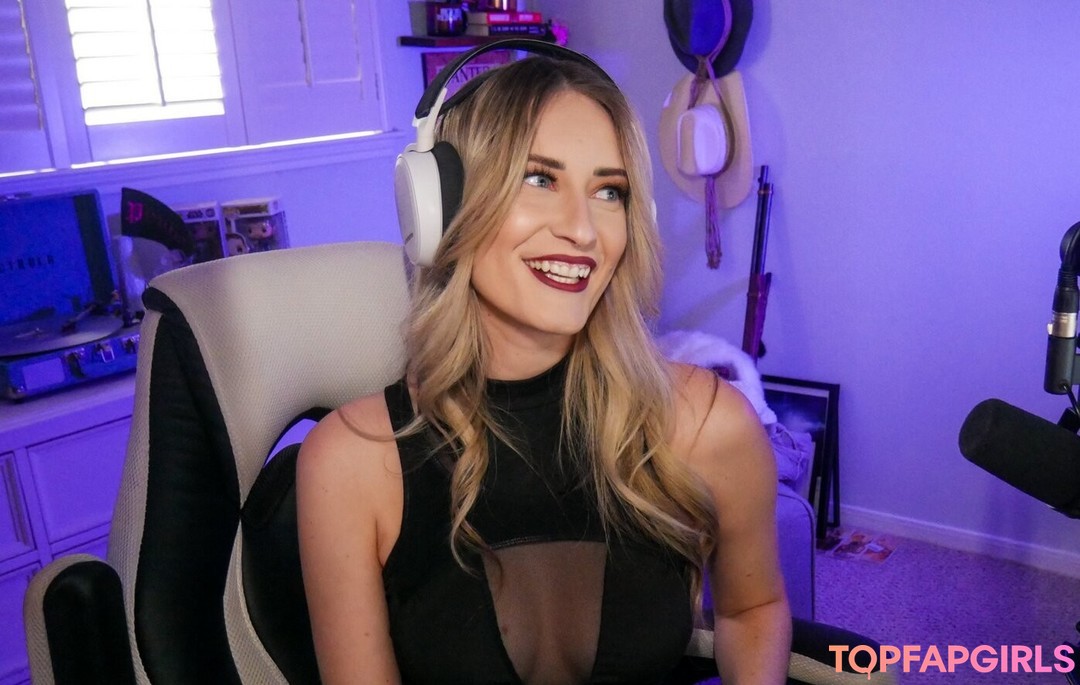 Foto desnuda filtrada de OnlyFans de Basicwitgirl #74 Foto desnuda filtrada de OnlyFans de Basicwitgirl #74