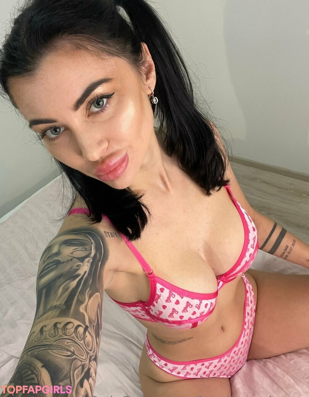 Foto desnuda filtrada de OnlyFans de Feralmaryberry #13 Foto desnuda filtrada de OnlyFans de Feralmaryberry #13