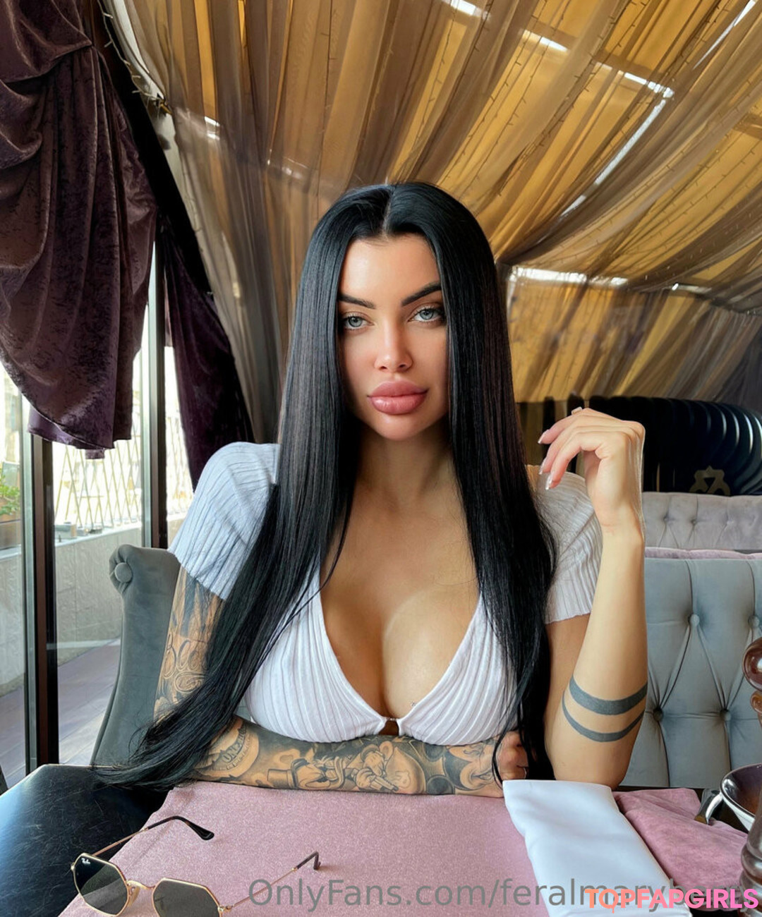 Foto desnuda filtrada de OnlyFans de Feralmaryberry #249 Foto desnuda filtrada de OnlyFans de Feralmaryberry #249