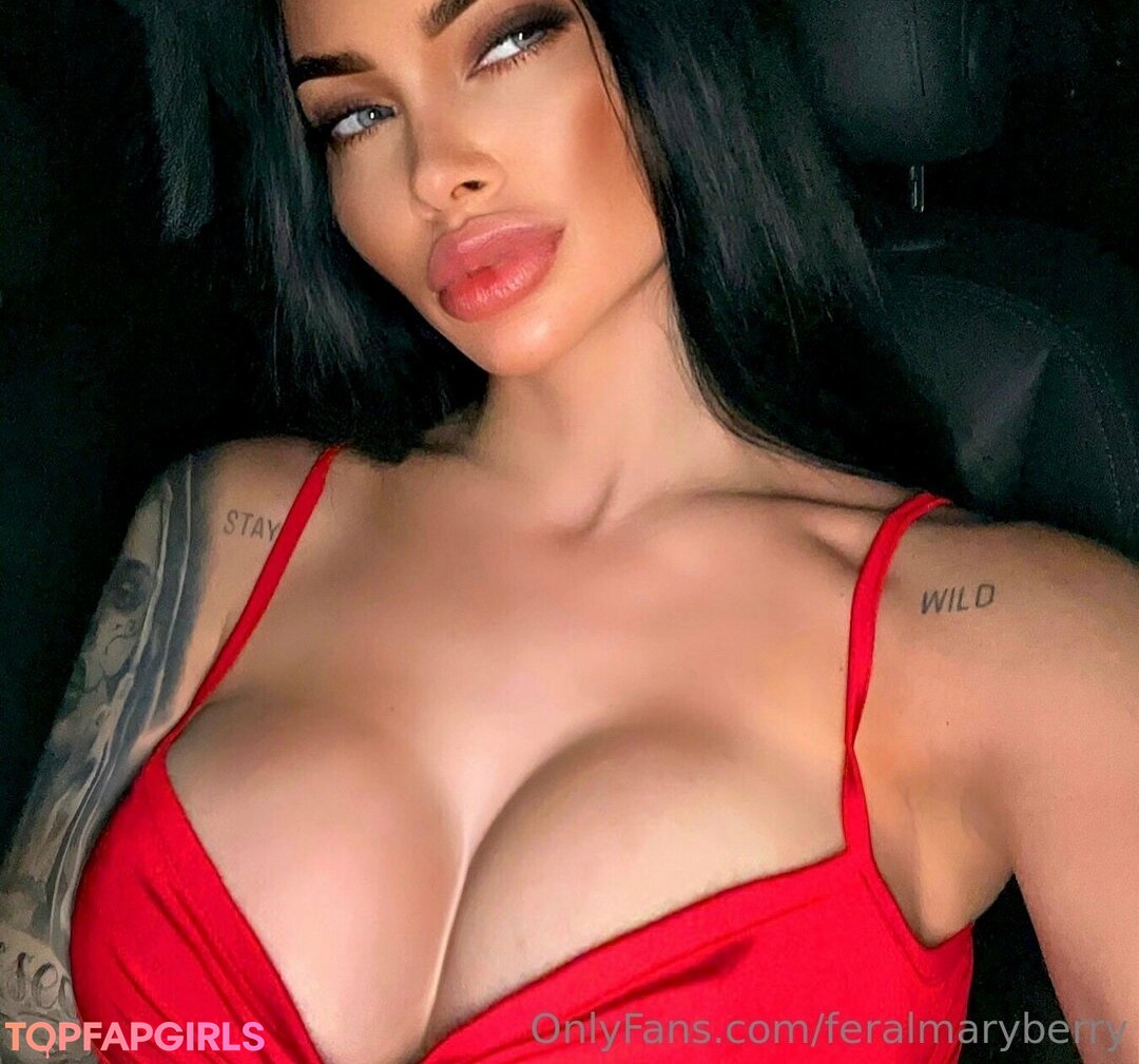 Foto desnuda filtrada de OnlyFans de Feralmaryberry #335 Foto desnuda filtrada de OnlyFans de Feralmaryberry #335