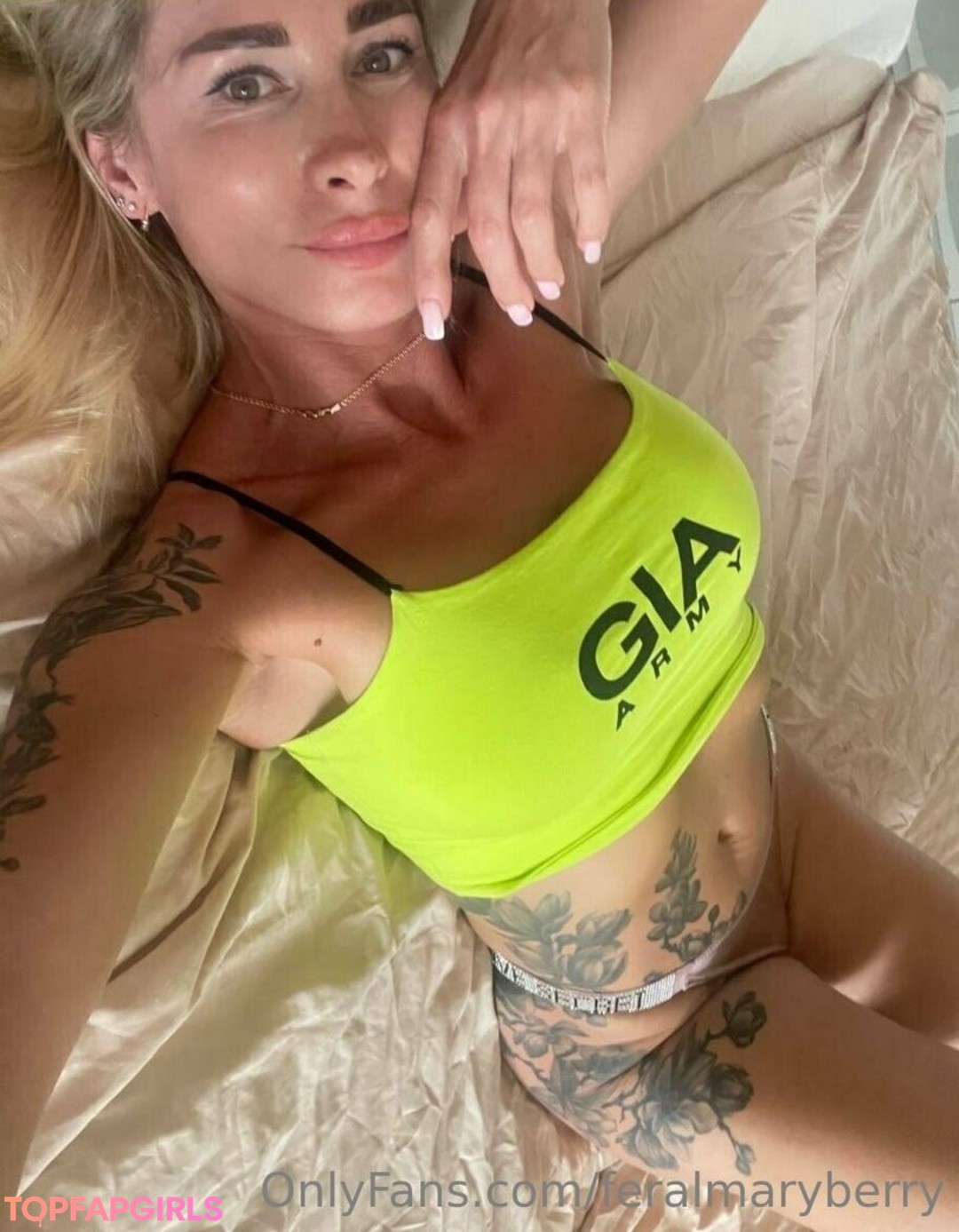 Foto desnuda filtrada de OnlyFans de Feralmaryberry #603 Foto desnuda filtrada de OnlyFans de Feralmaryberry #603