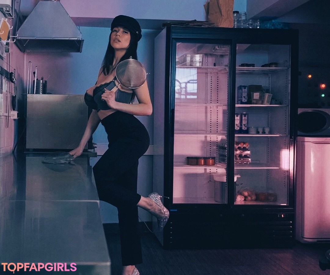 Foto desnuda filtrada de OnlyFans de Top Baby Asmr #110 Foto desnuda filtrada de OnlyFans de Top Baby Asmr #110