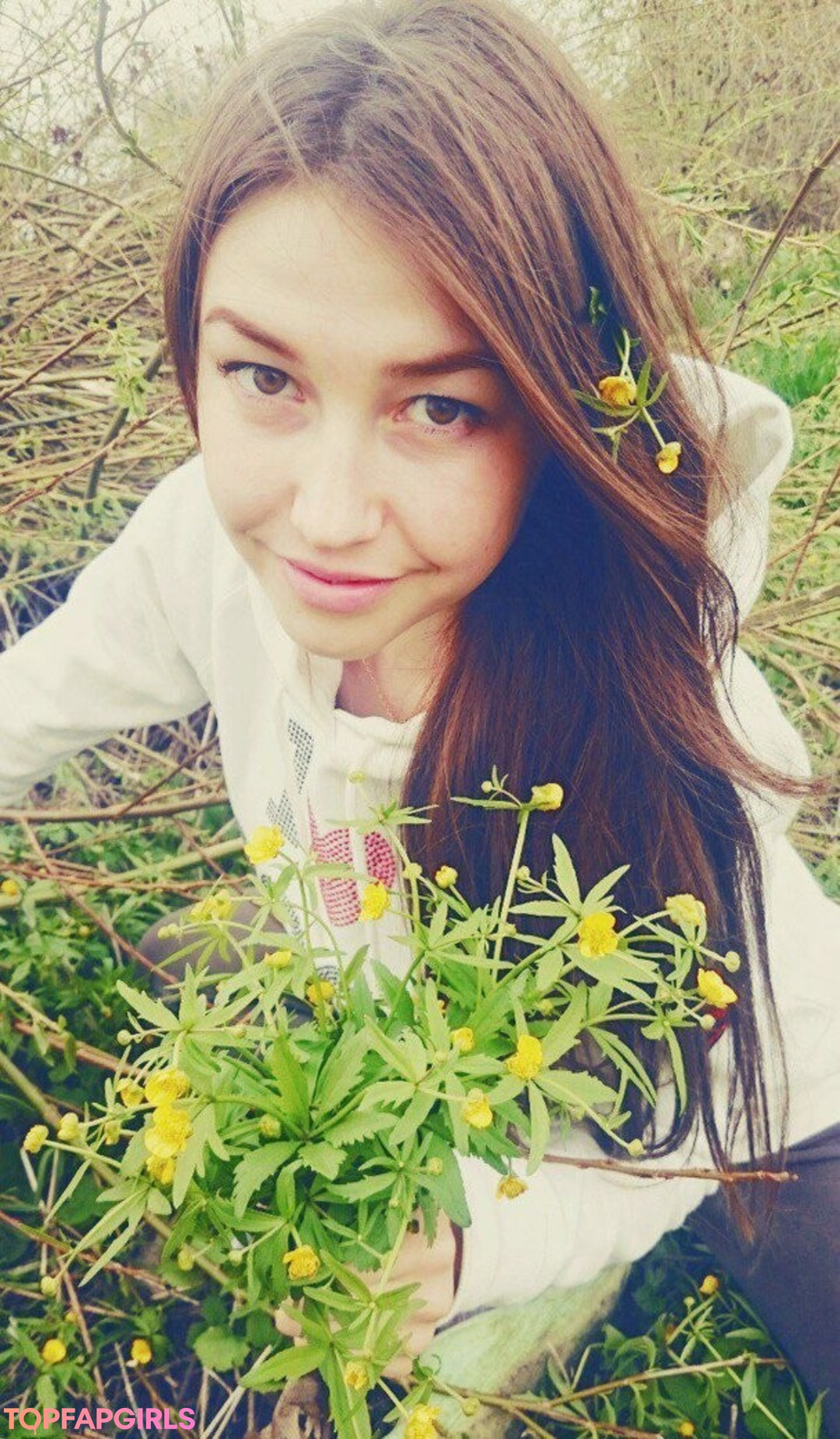 Foto desnuda filtrada de OnlyFans de Top Baby Asmr #29 Foto desnuda filtrada de OnlyFans de Top Baby Asmr #29