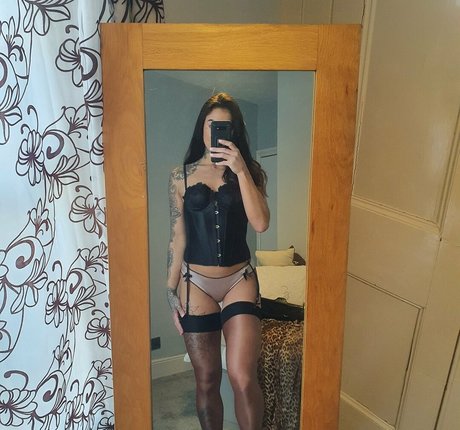 Foto desnuda filtrada de OnlyFans de Sofialeex