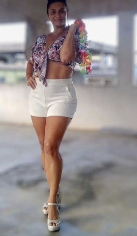 Foto desnuda filtrada de OnlyFans de Debora Borgie