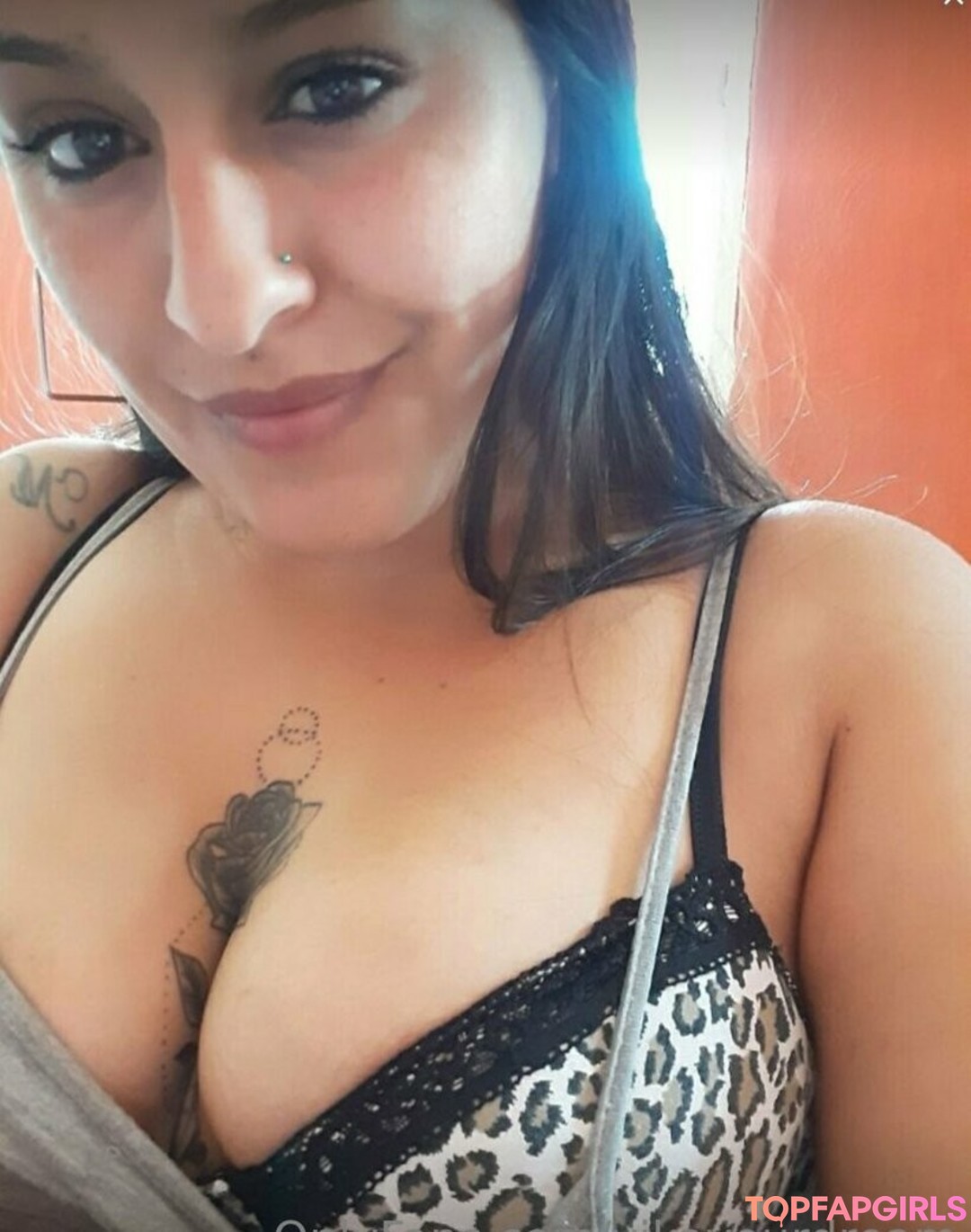 Foto desnuda filtrada de OnlyFans de Vikayourdream #183 Foto desnuda filtrada de OnlyFans de Vikayourdream #183