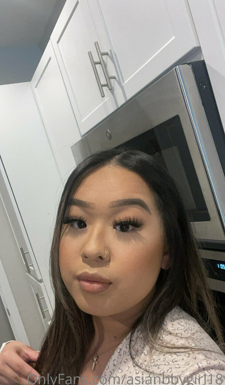 Foto desnuda filtrada de OnlyFans de Asianbbygirl18
