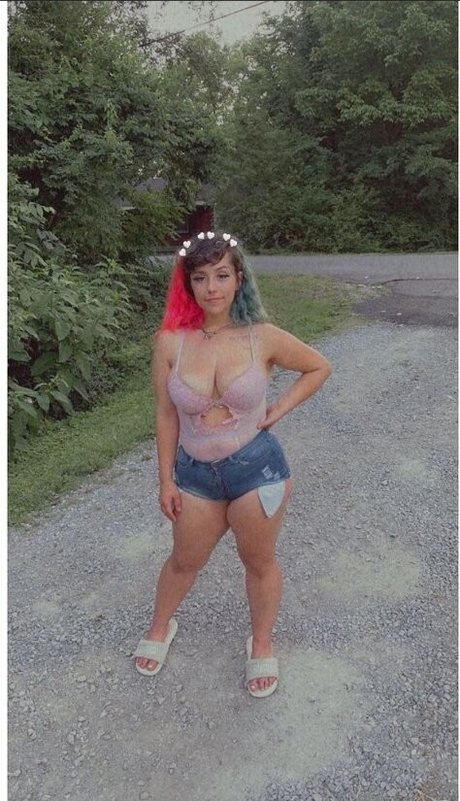 Foto desnuda filtrada de OnlyFans de Harlee Queeni