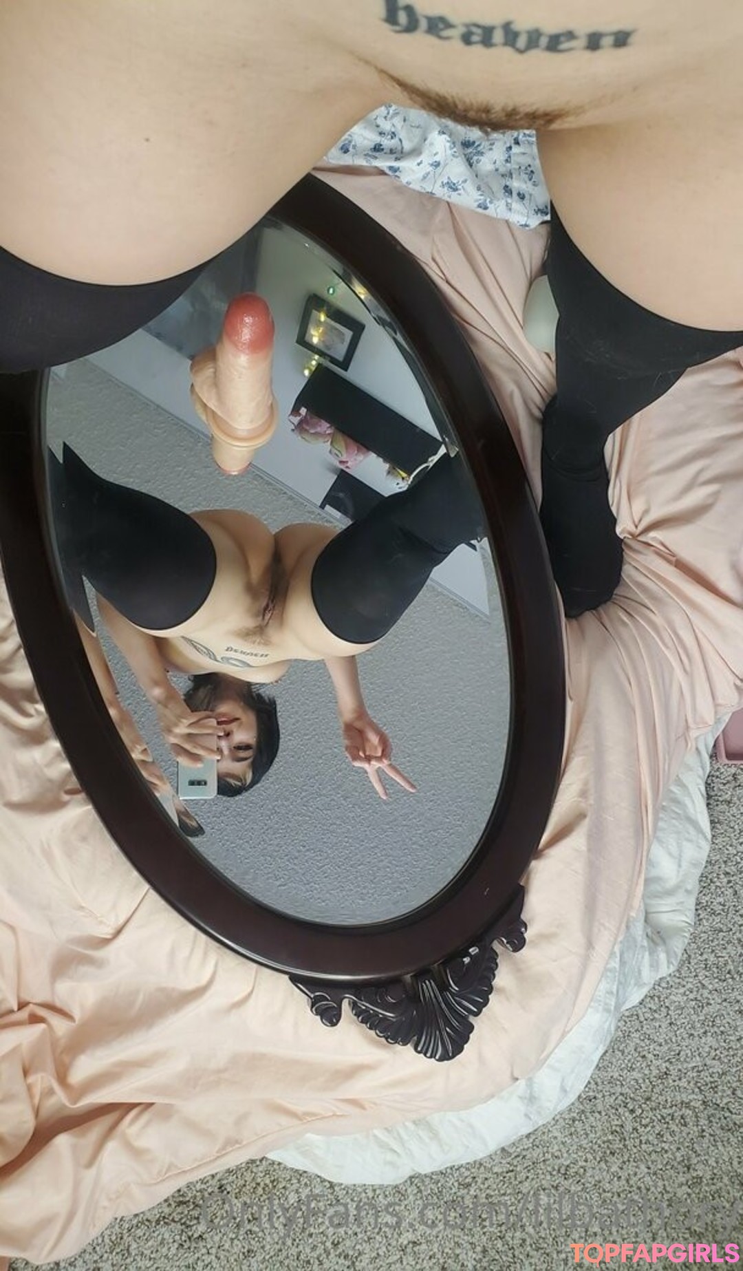 Foto desnuda filtrada de OnlyFans de Lilbathory #197 Foto desnuda filtrada de OnlyFans de Lilbathory #197