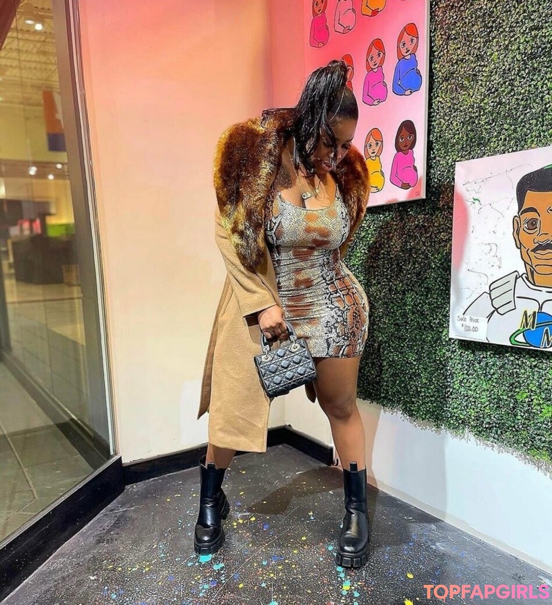 Foto desnuda filtrada de OnlyFans de Phattgirlcoco #126 Foto desnuda filtrada de OnlyFans de Phattgirlcoco #126