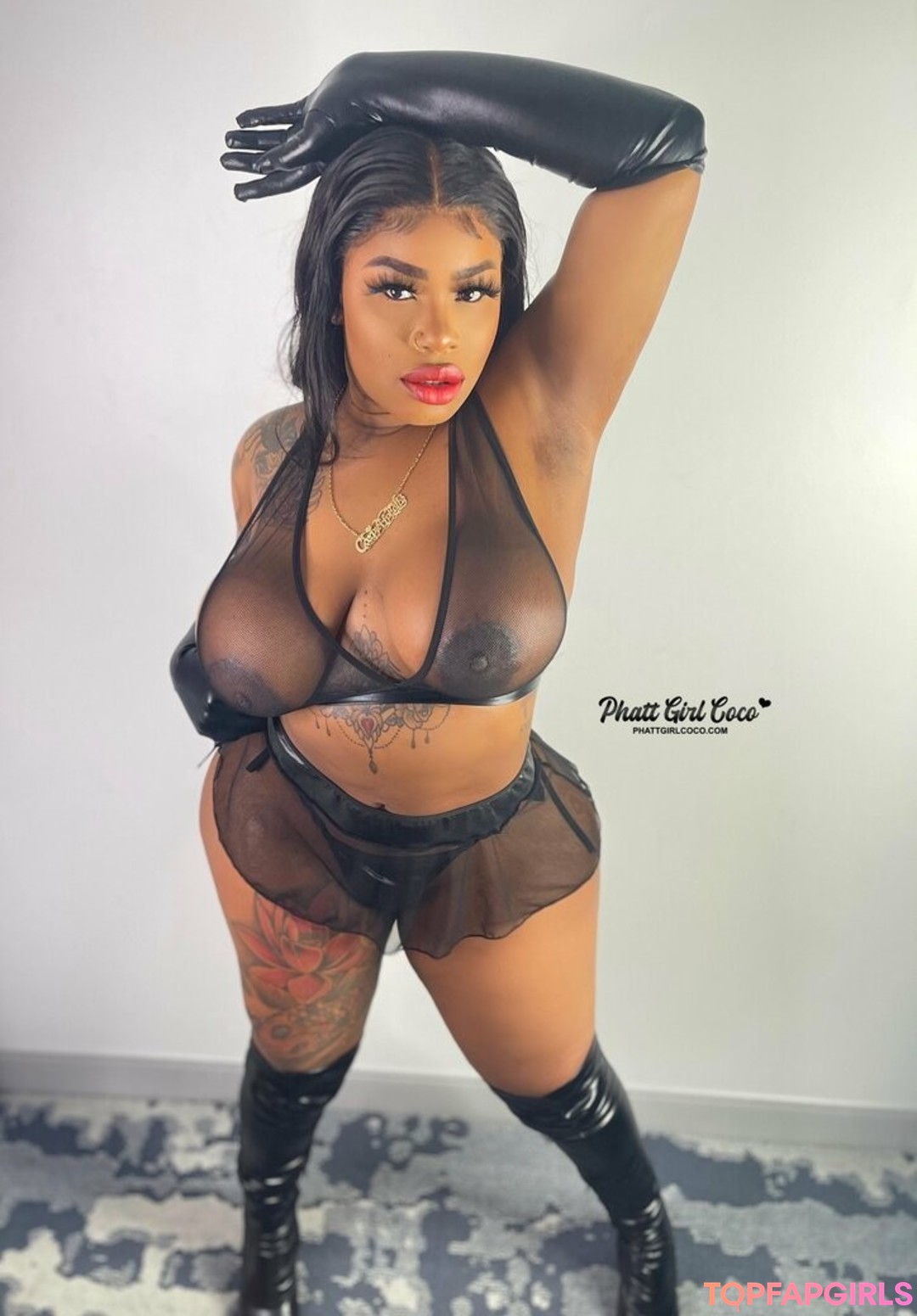 Foto desnuda filtrada de OnlyFans de Phattgirlcoco #184 Foto desnuda filtrada de OnlyFans de Phattgirlcoco #184