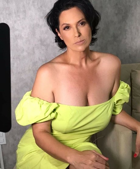 Foto desnuda filtrada de OnlyFans de Ileuza Elias