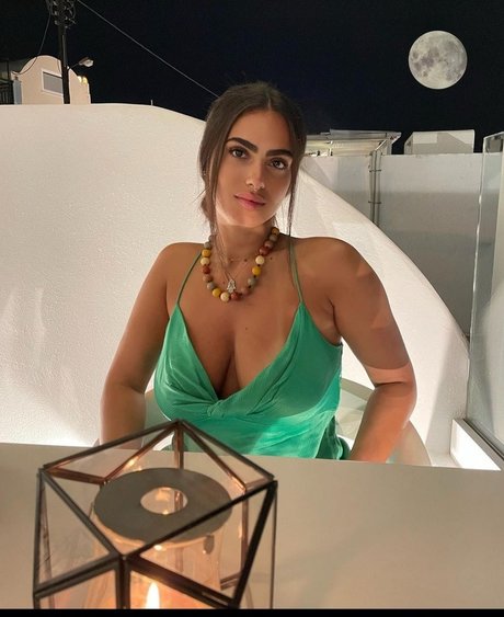 Foto desnuda filtrada de OnlyFans de Carmel Yehezkel