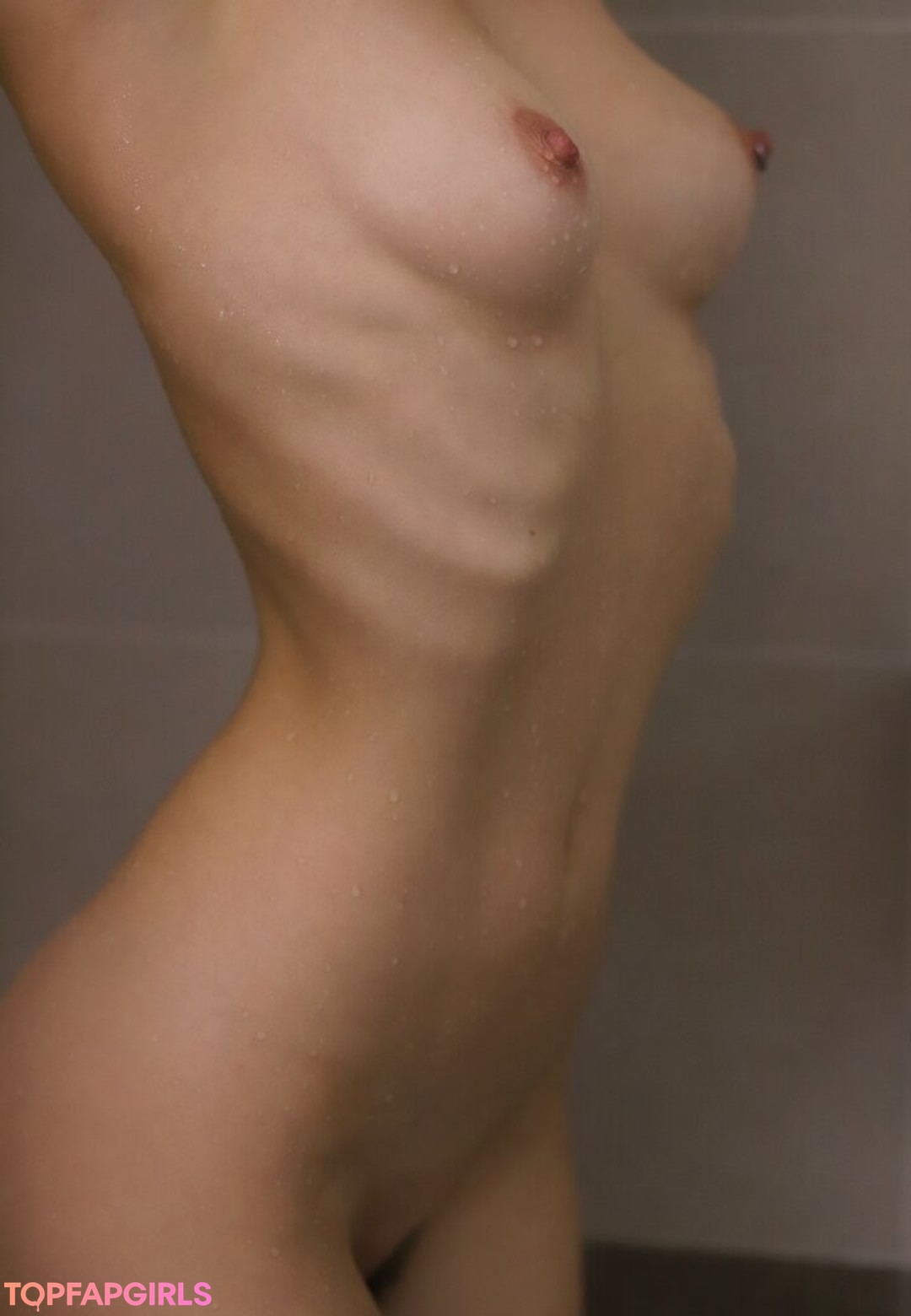 Foto desnuda filtrada de OnlyFans de Nausicaa Yami #103 Foto desnuda filtrada de OnlyFans de Nausicaa Yami #103