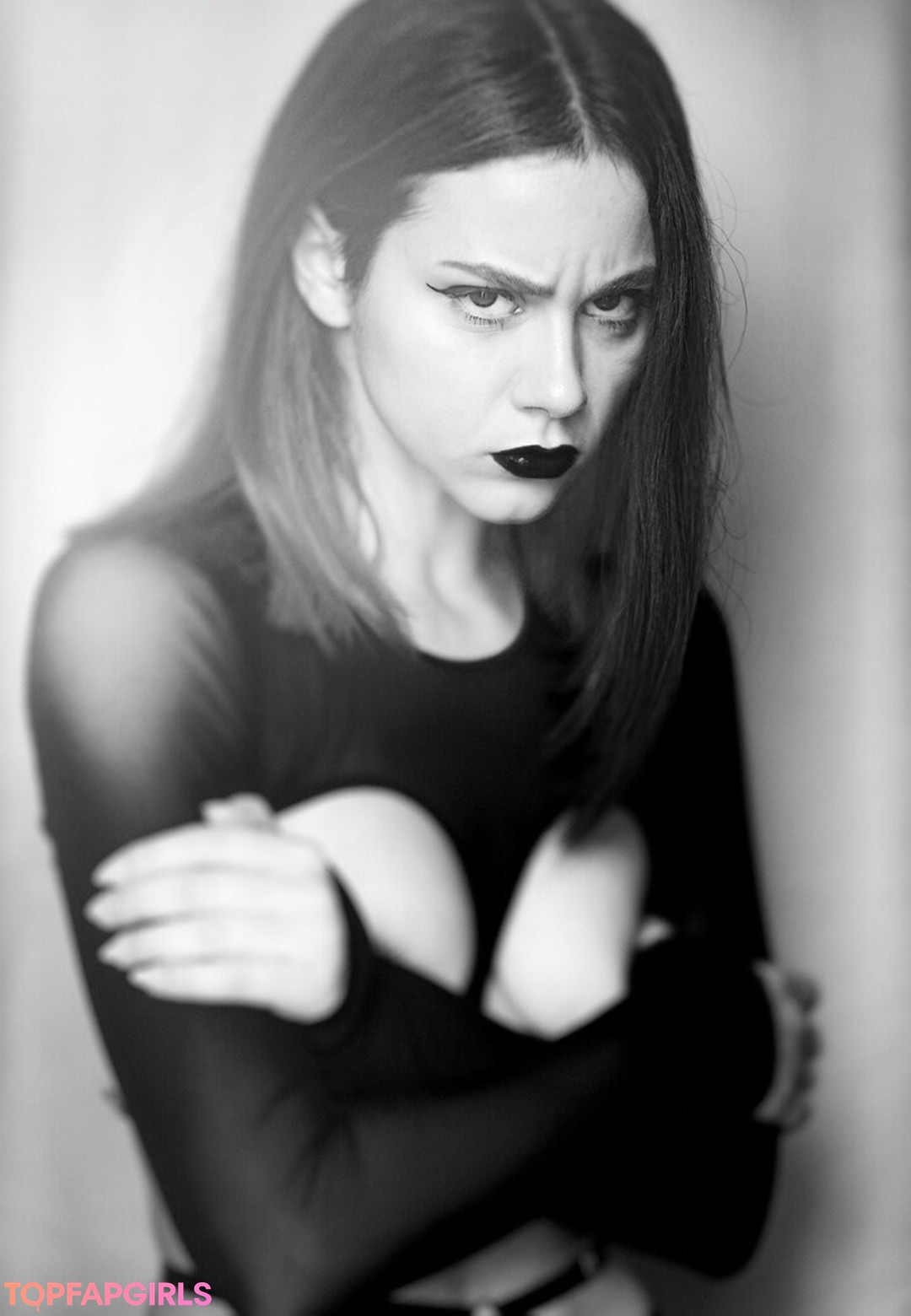 Foto desnuda filtrada de OnlyFans de Nausicaa Yami #194 Foto desnuda filtrada de OnlyFans de Nausicaa Yami #194