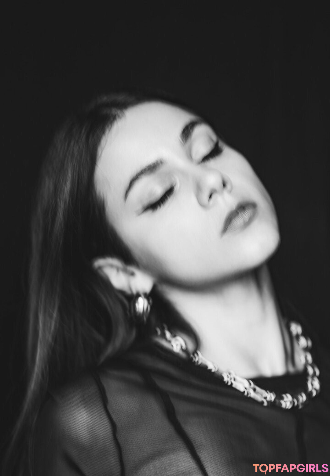 Foto desnuda filtrada de OnlyFans de Nausicaa Yami #231 Foto desnuda filtrada de OnlyFans de Nausicaa Yami #231