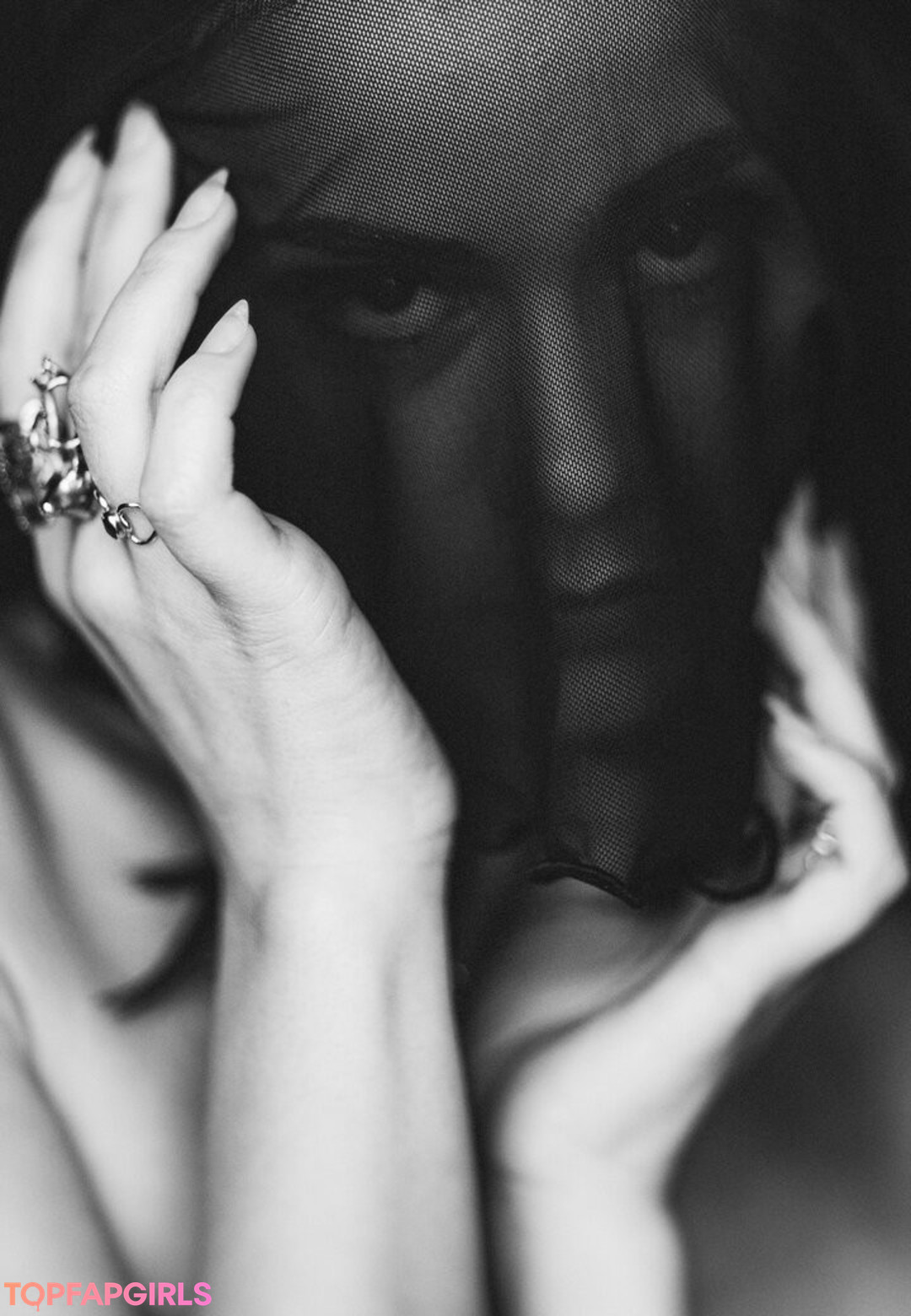 Foto desnuda filtrada de OnlyFans de Nausicaa Yami #238 Foto desnuda filtrada de OnlyFans de Nausicaa Yami #238