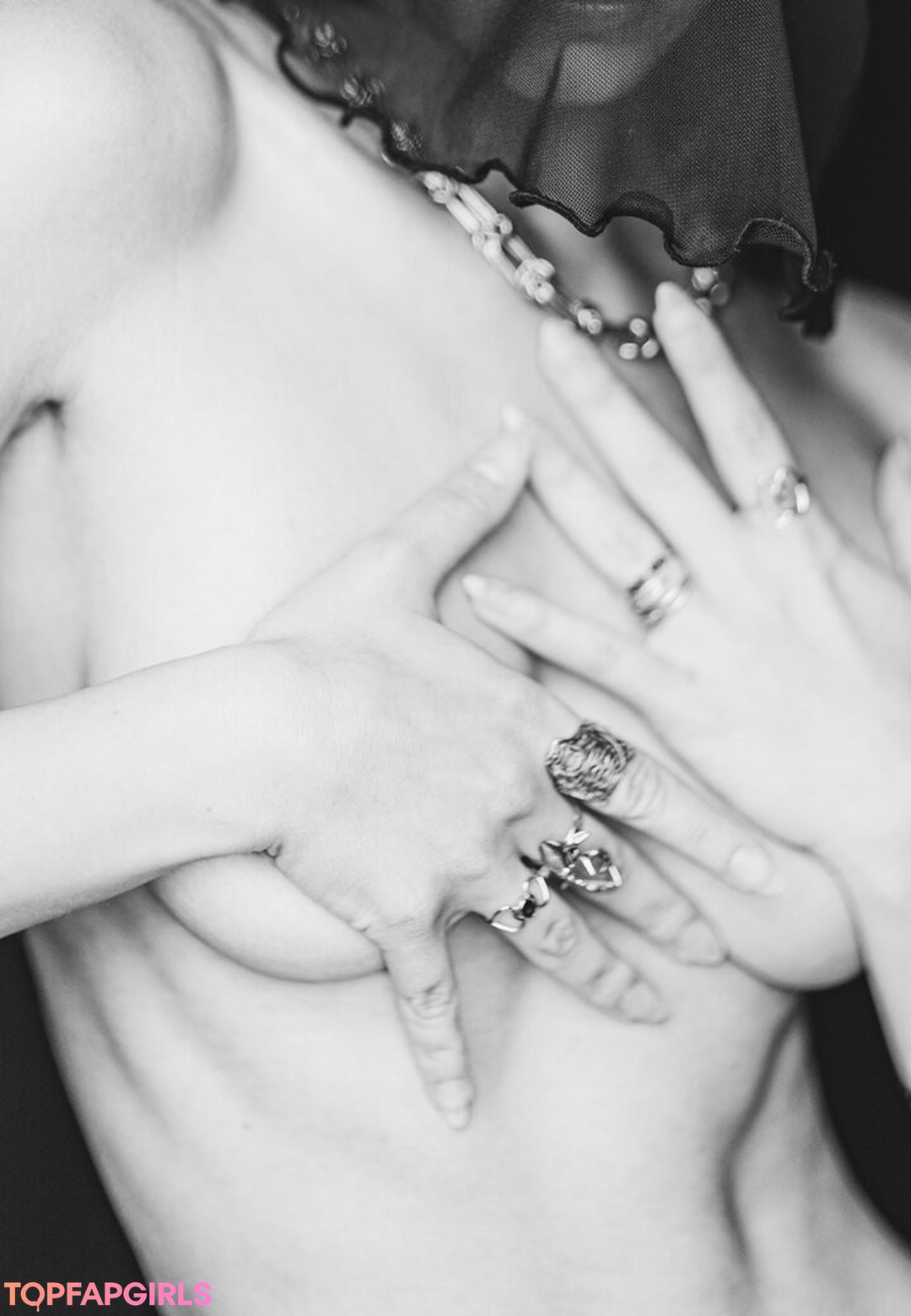 Foto desnuda filtrada de OnlyFans de Nausicaa Yami #239 Foto desnuda filtrada de OnlyFans de Nausicaa Yami #239