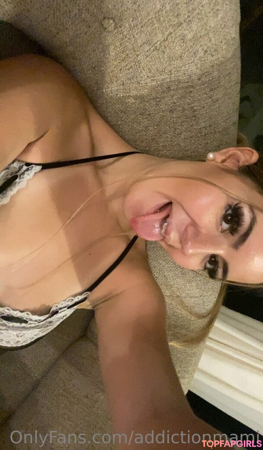 Foto desnuda filtrada de OnlyFans de Addictionmami #146 Foto desnuda filtrada de OnlyFans de Addictionmami #146