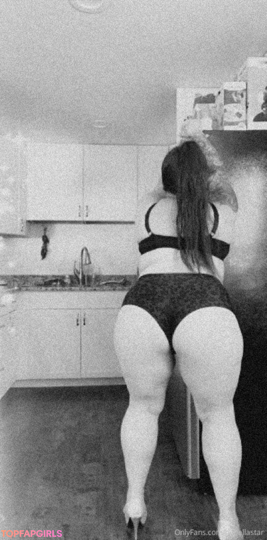 Foto desnuda filtrada de OnlyFans de Nobellastar #10 Foto desnuda filtrada de OnlyFans de Nobellastar #10