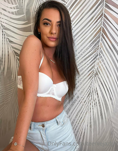 Foto desnuda filtrada de OnlyFans de Sweetiefreshman