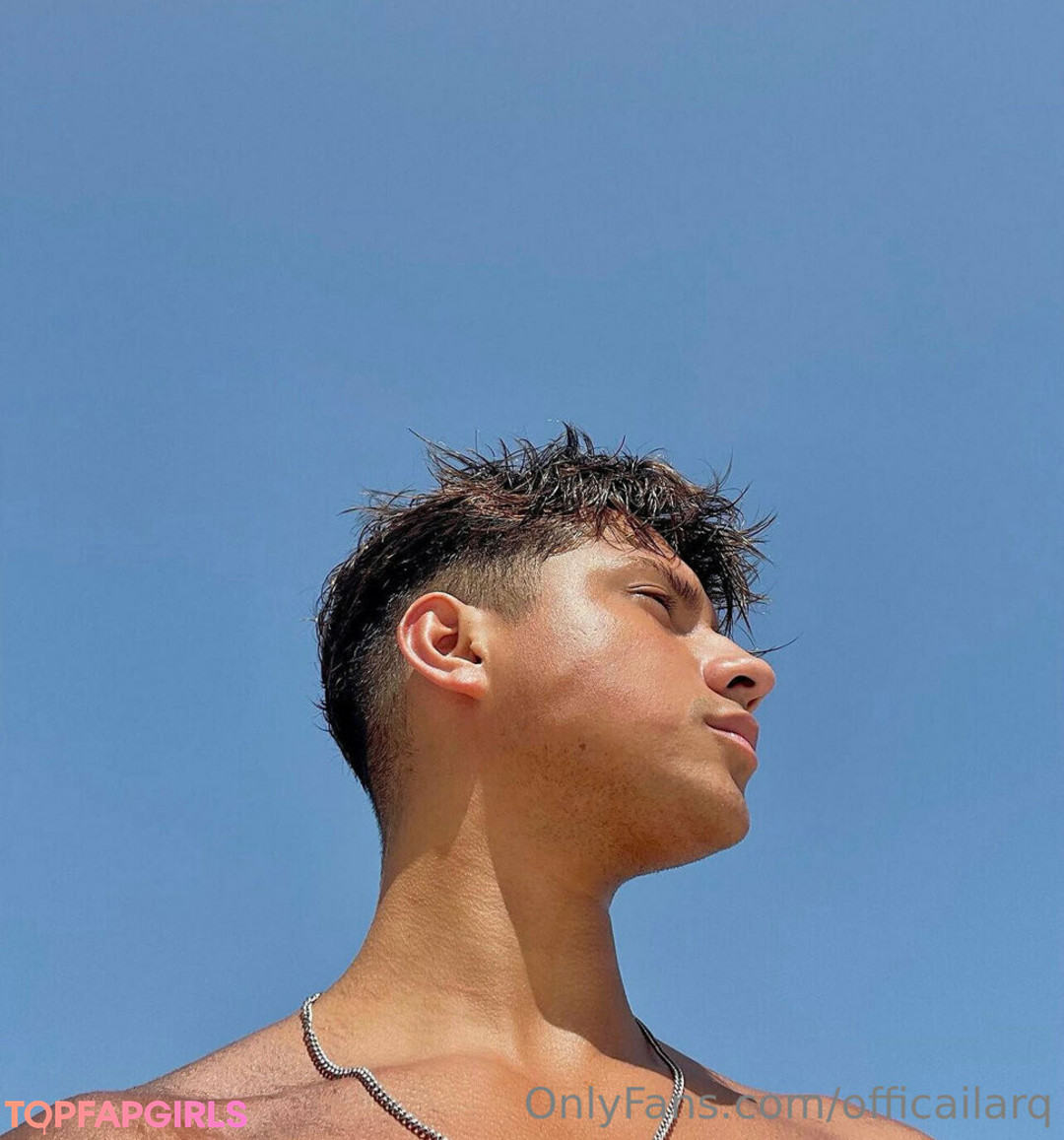 Foto desnuda filtrada de OnlyFans de Officailarq #18 Foto desnuda filtrada de OnlyFans de Officailarq #18