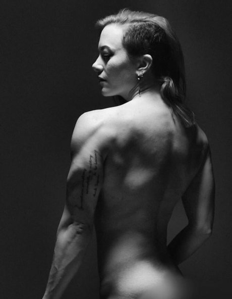 Claire Max