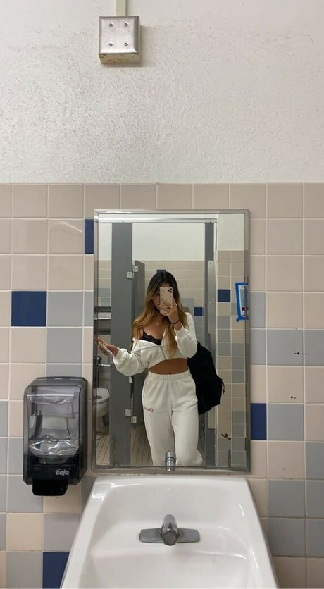 Foto desnuda filtrada de OnlyFans de Paige Taylor