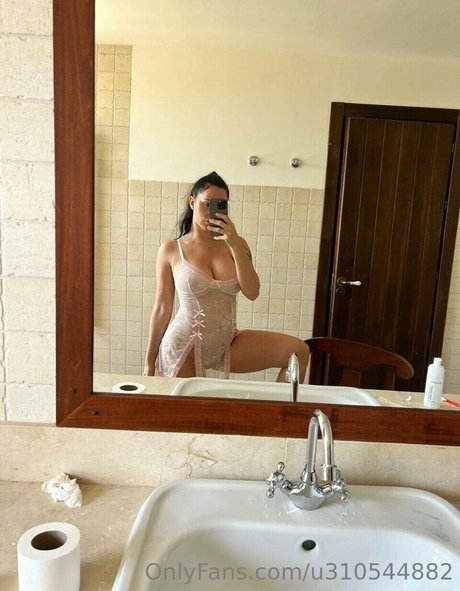 Foto desnuda filtrada de OnlyFans de La Mala Rodriguez