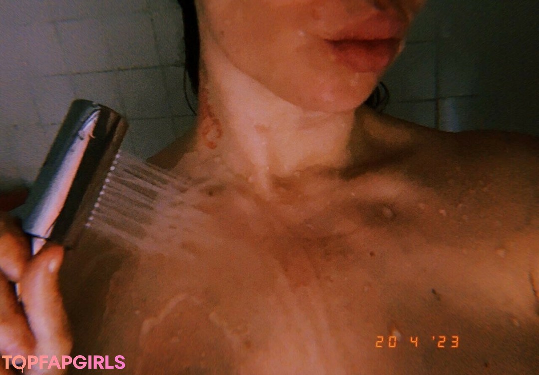 Foto desnuda filtrada de OnlyFans de La Mala Rodriguez #321 Foto desnuda filtrada de OnlyFans de La Mala Rodriguez #321