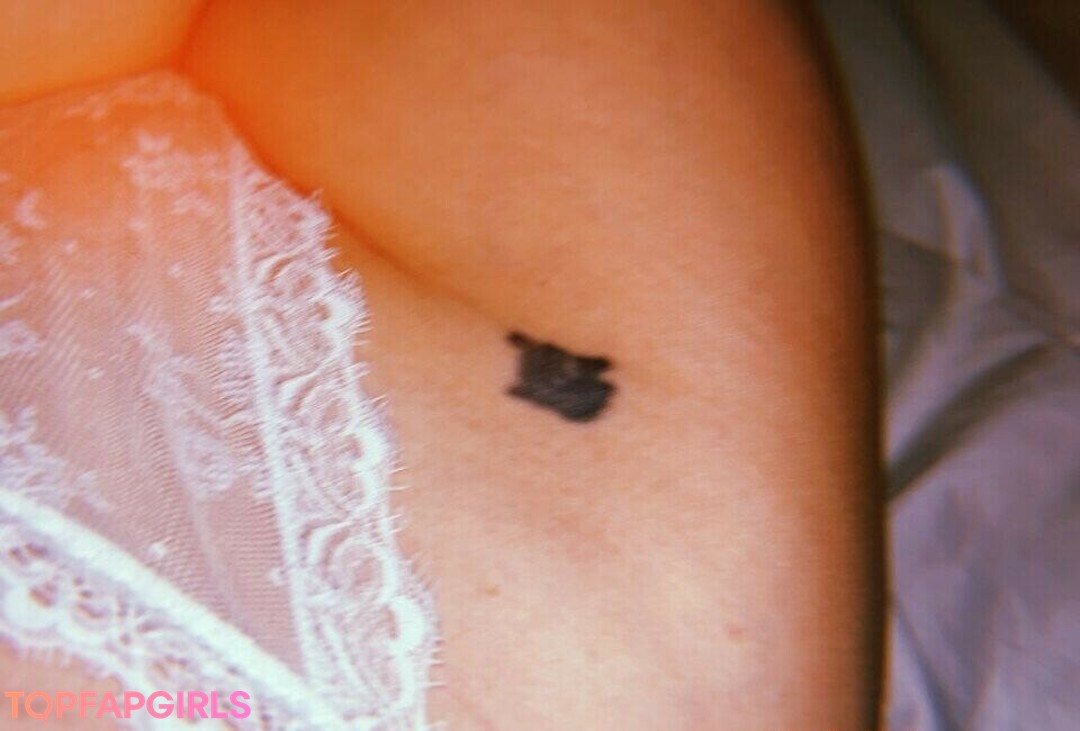 Foto desnuda filtrada de OnlyFans de La Mala Rodriguez #550 Foto desnuda filtrada de OnlyFans de La Mala Rodriguez #550