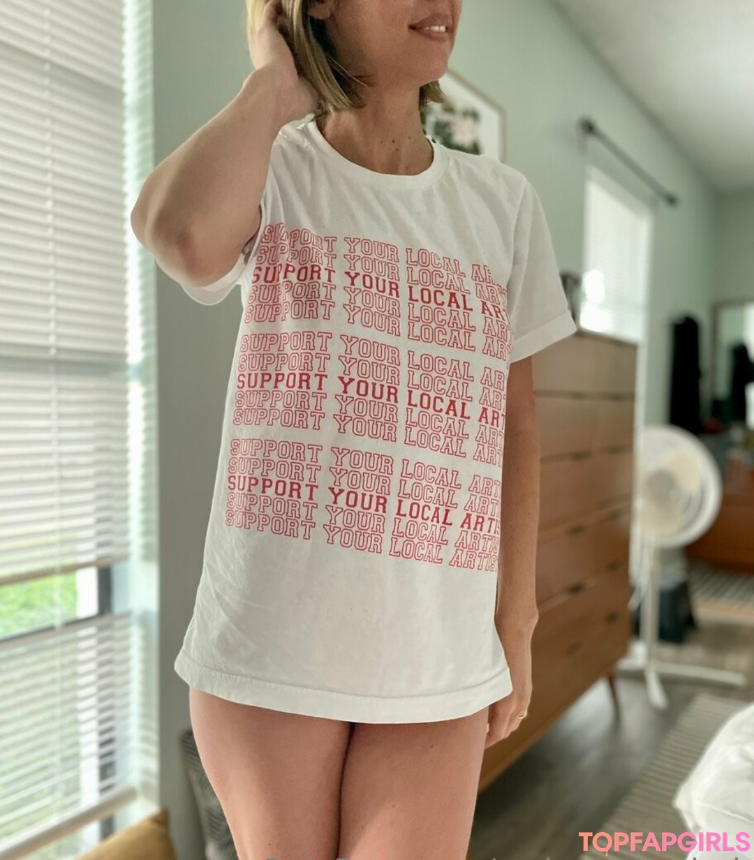 Foto desnuda filtrada de OnlyFans de Mshoneyjoclark #677 Foto desnuda filtrada de OnlyFans de Mshoneyjoclark #677