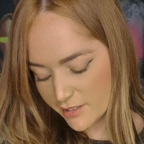 Foto desnuda filtrada de OnlyFans de Sabrina Fox