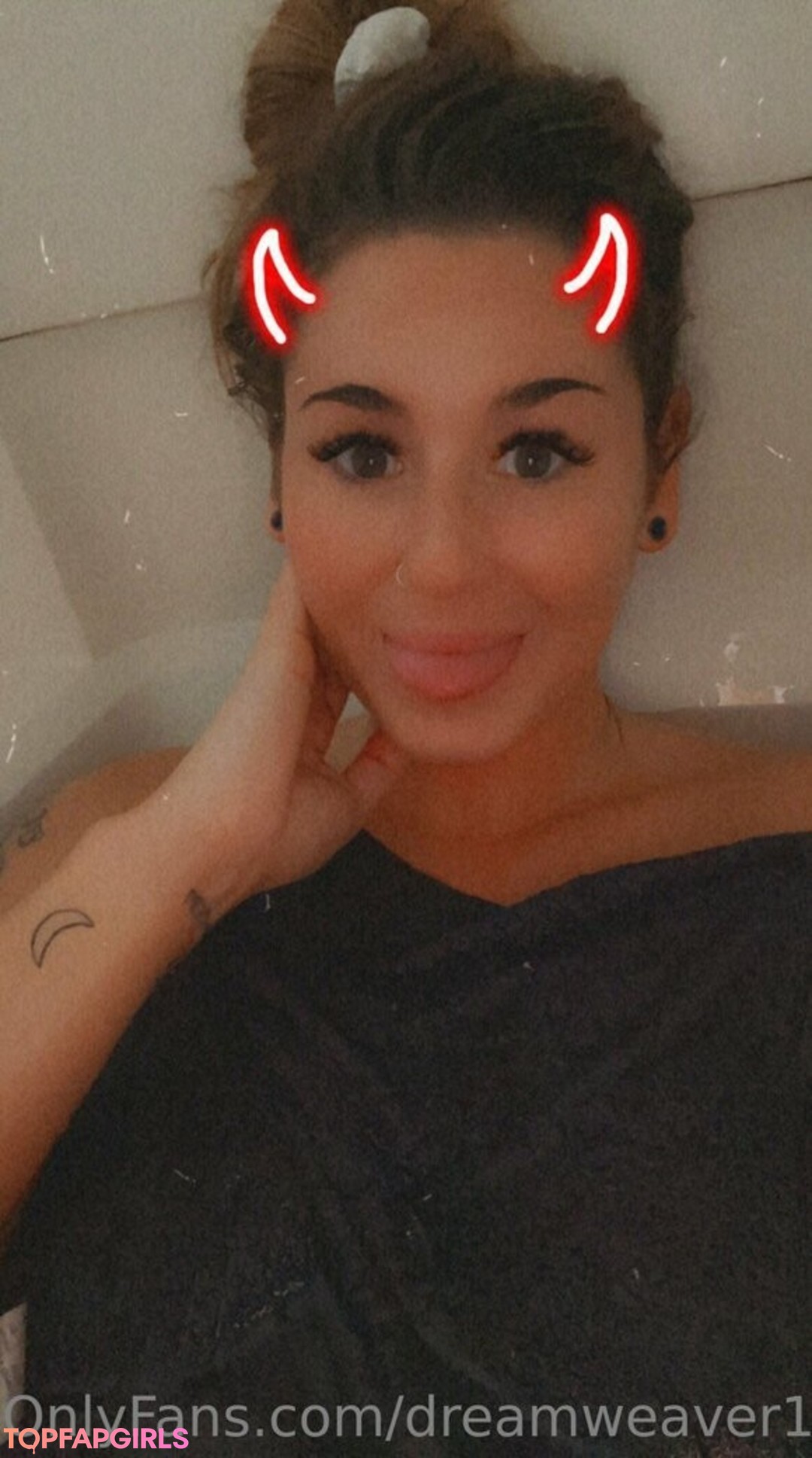 Foto desnuda filtrada de OnlyFans de Dreamweaver1996 #51 Foto desnuda filtrada de OnlyFans de Dreamweaver1996 #51