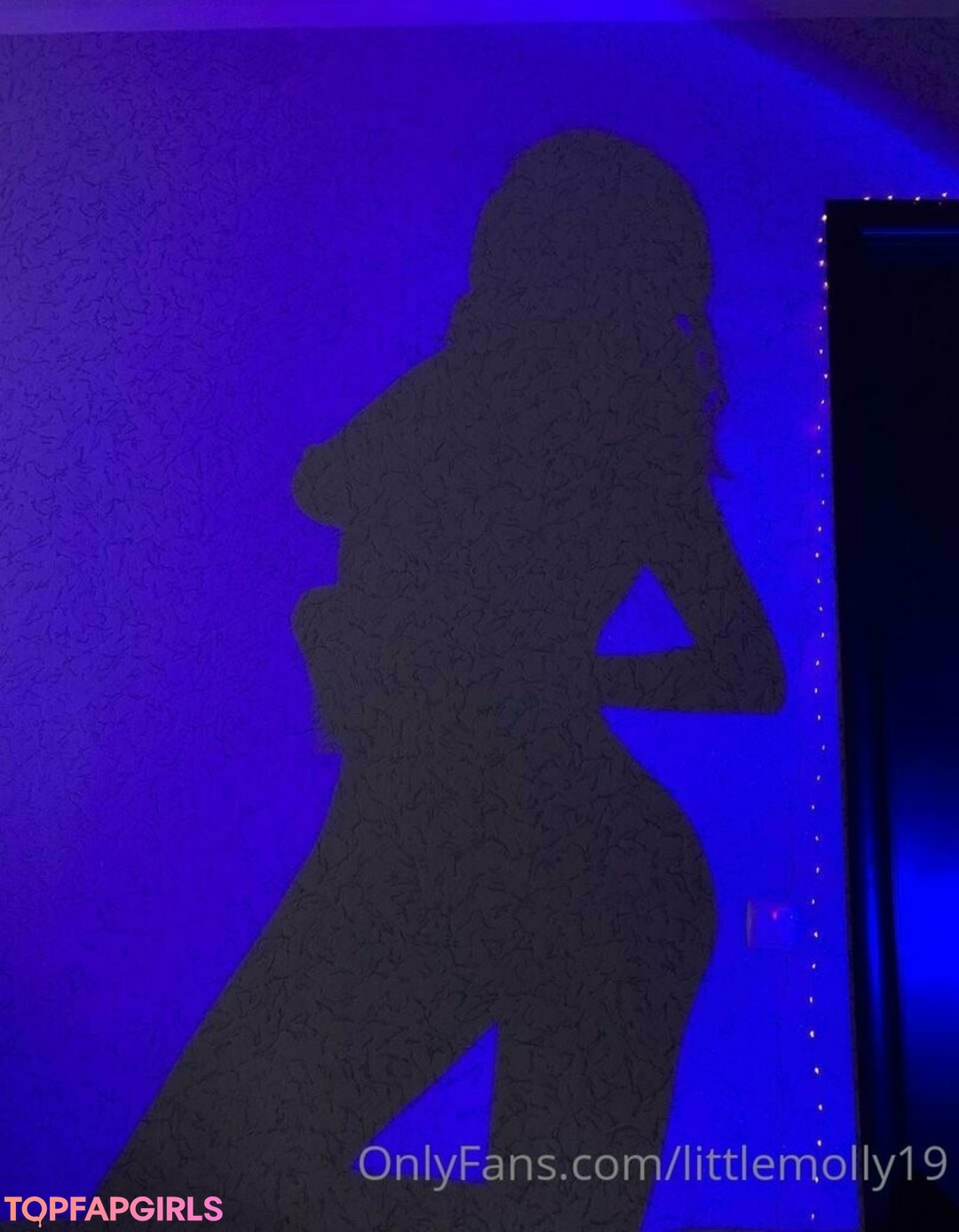 Foto desnuda filtrada de OnlyFans de Pppoisonnnivy #28 Foto desnuda filtrada de OnlyFans de Pppoisonnnivy #28