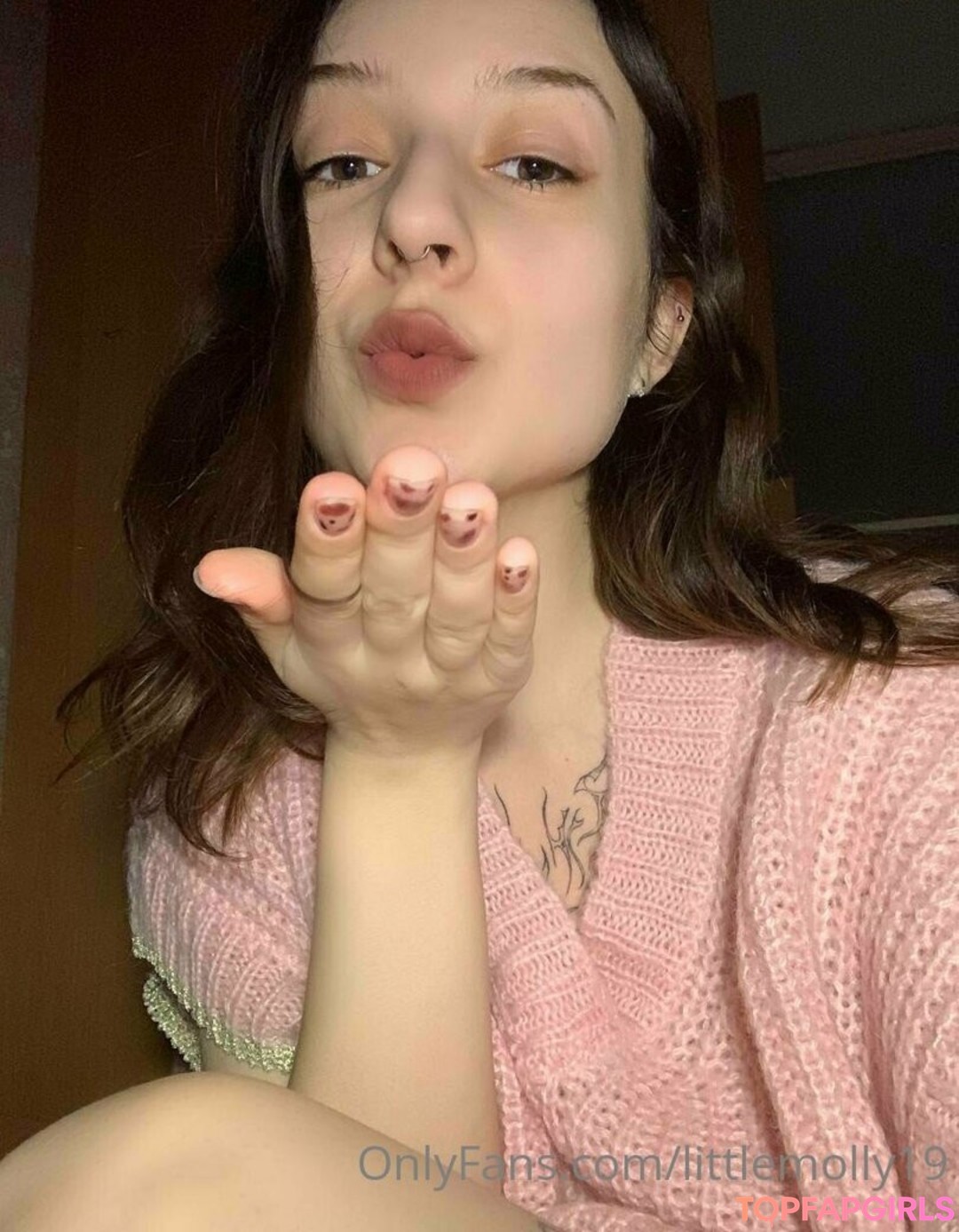 Foto desnuda filtrada de OnlyFans de Pppoisonnnivy #34 Foto desnuda filtrada de OnlyFans de Pppoisonnnivy #34