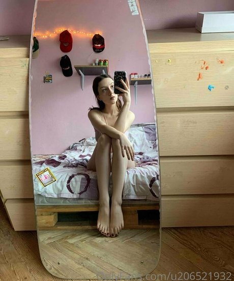 Foto desnuda filtrada de OnlyFans de Pppoisonnnivy