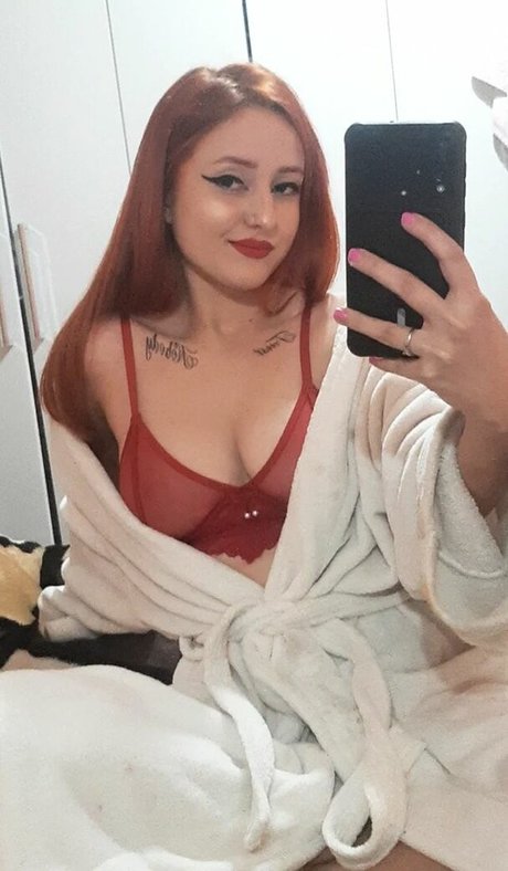 Foto desnuda filtrada de OnlyFans de Ana Julia Kopcinski
