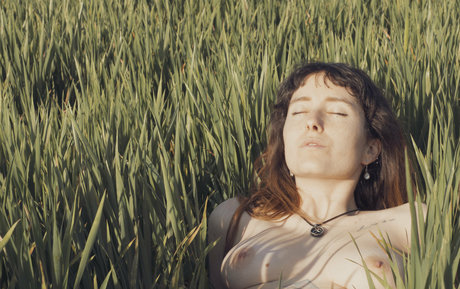 Alice_inwonderland96