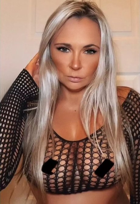 Foto desnuda filtrada de OnlyFans de Lisa Sutton