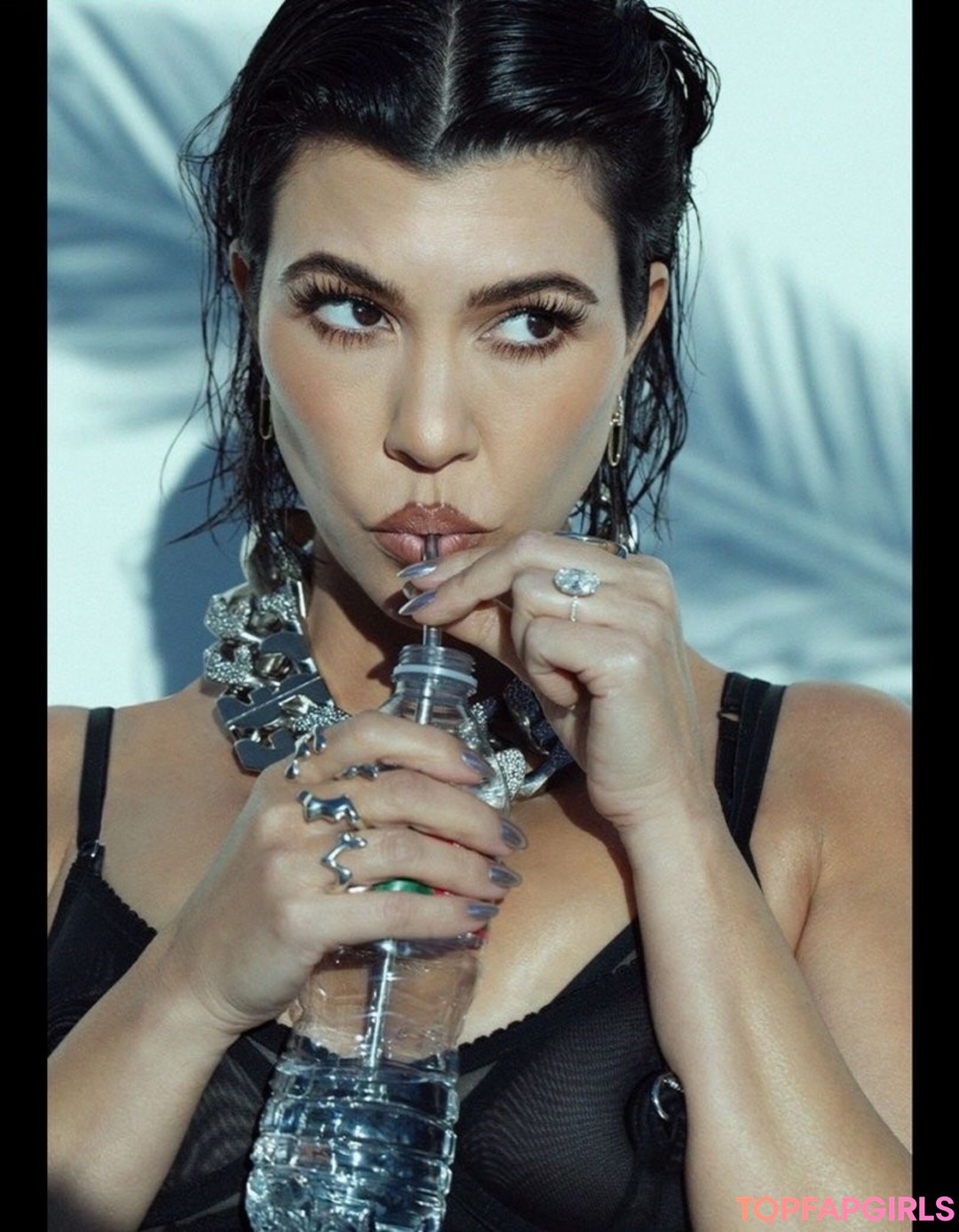 Foto desnuda filtrada de OnlyFans de Kourtney Kardashian #20 Foto desnuda filtrada de OnlyFans de Kourtney Kardashian #20