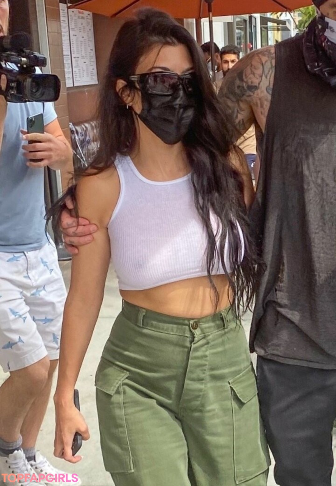 Foto desnuda filtrada de OnlyFans de Kourtney Kardashian #209 Foto desnuda filtrada de OnlyFans de Kourtney Kardashian #209