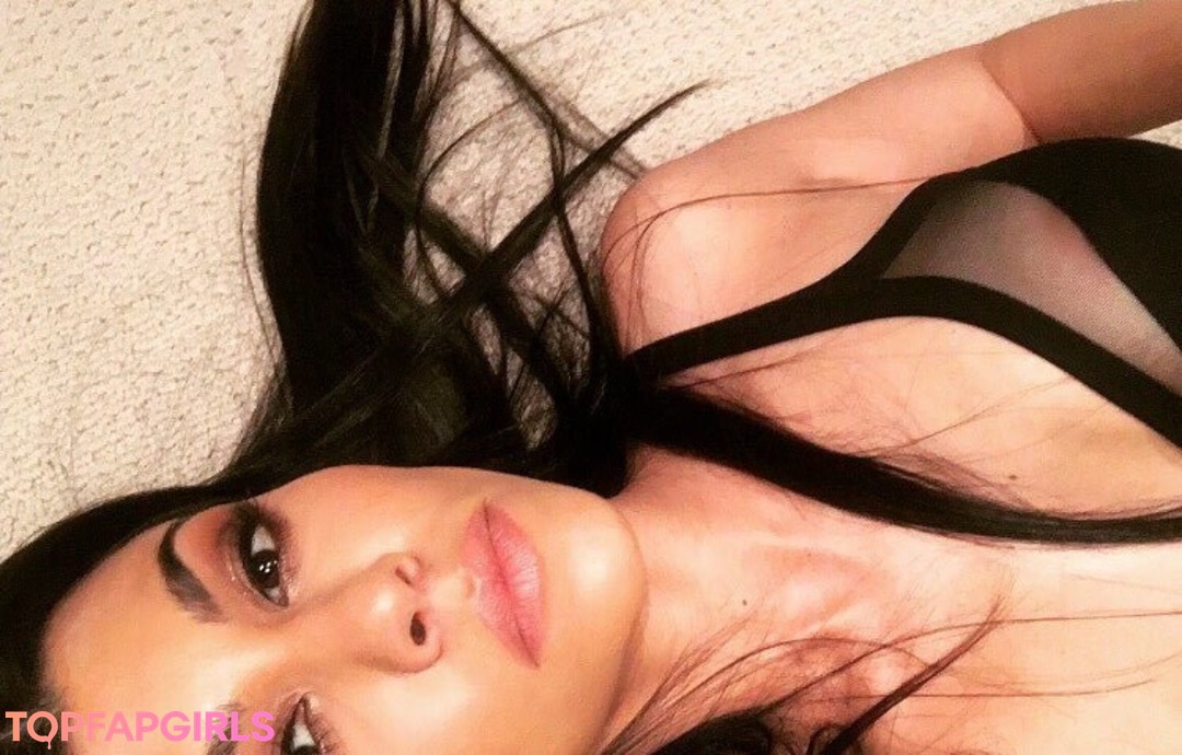 Foto desnuda filtrada de OnlyFans de Kourtney Kardashian #623 Foto desnuda filtrada de OnlyFans de Kourtney Kardashian #623